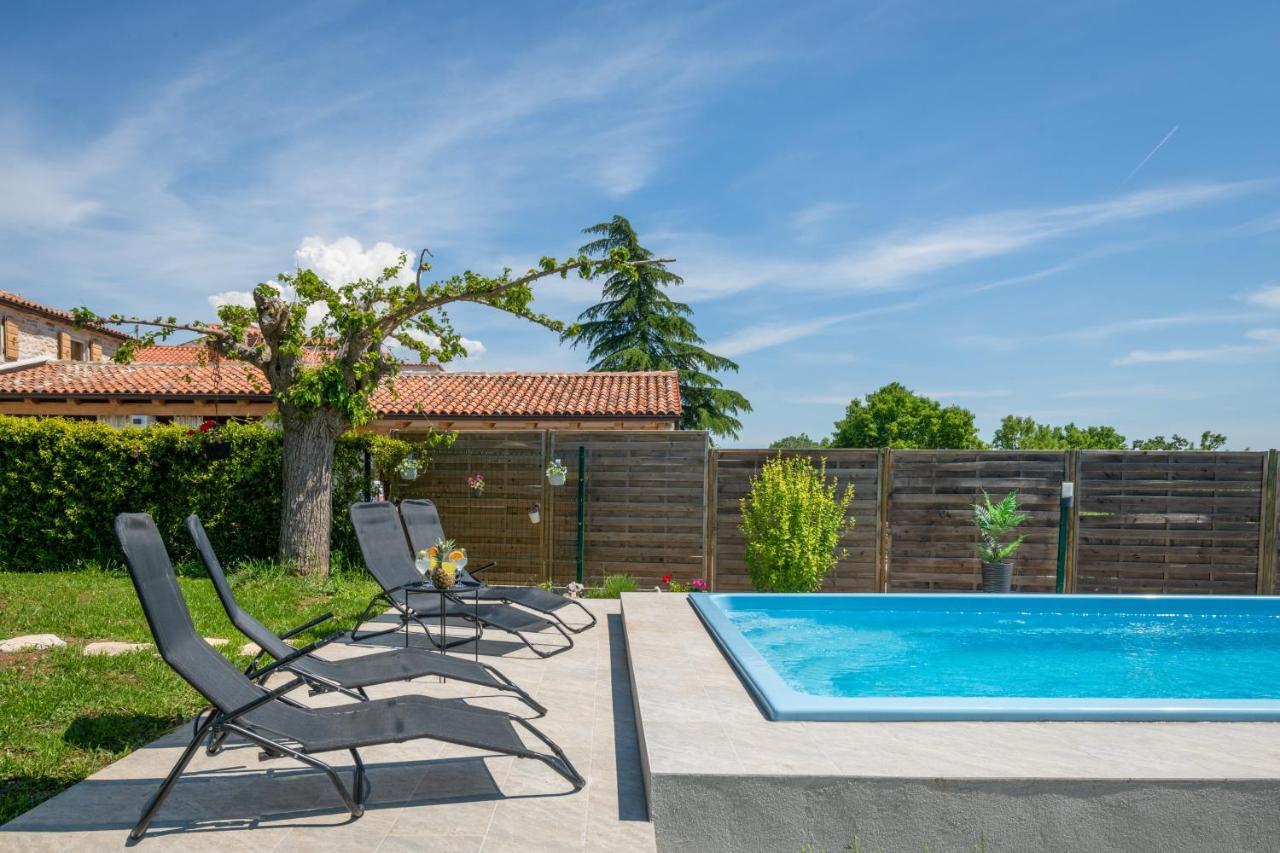 Holiday Home Dide Канфанар Экстерьер фото