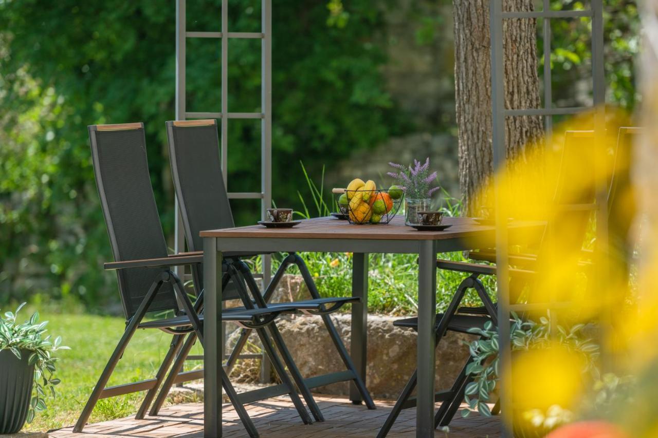 Holiday Home Dide Канфанар Экстерьер фото