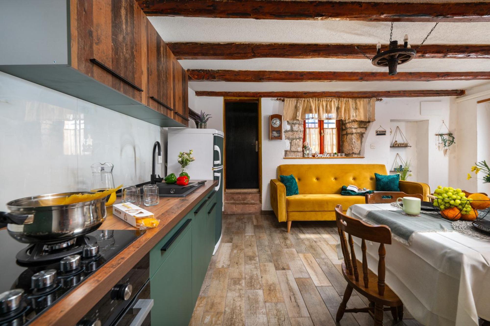 Holiday Home Dide Канфанар Экстерьер фото