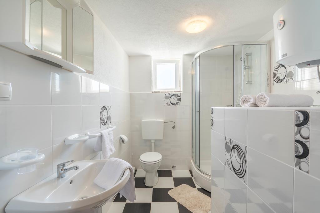 Holiday Home Dide Канфанар Экстерьер фото
